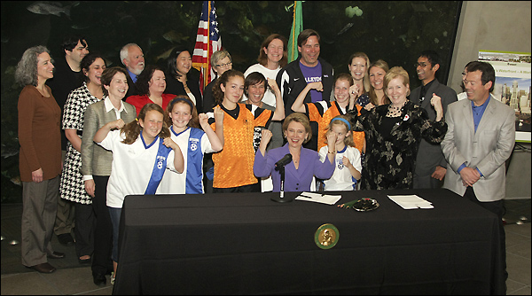 Governor Gregoire Signs Fair Play Bill